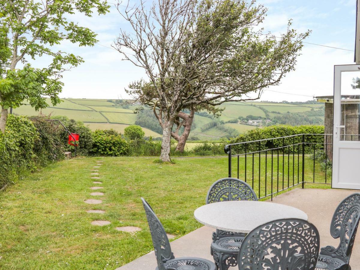 201 Norton Park Villa Dartmouth Eksteriør bilde